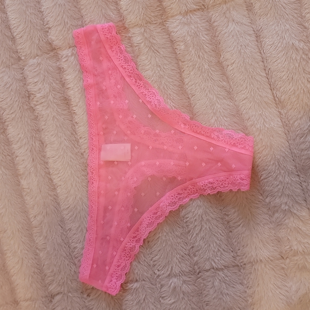 VS size M lace pink thong